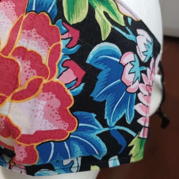 Pink Hawiian Flower Cotton Facemask - Picture 3 of 4